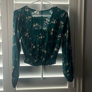 Green flower, long sleeve top